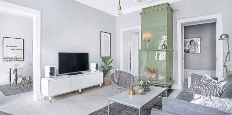 Eklektyczne szwedzkie mieszkanie w odcieniach szarości